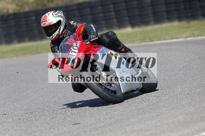 /49 26.08.2025 Cornu Master School ADR/gruen-vert/104